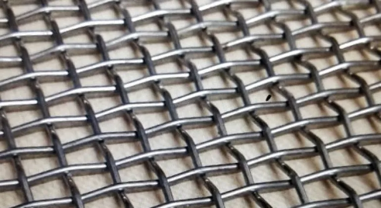 Manfaat wiremesh crimped untuk pembangunan di banten